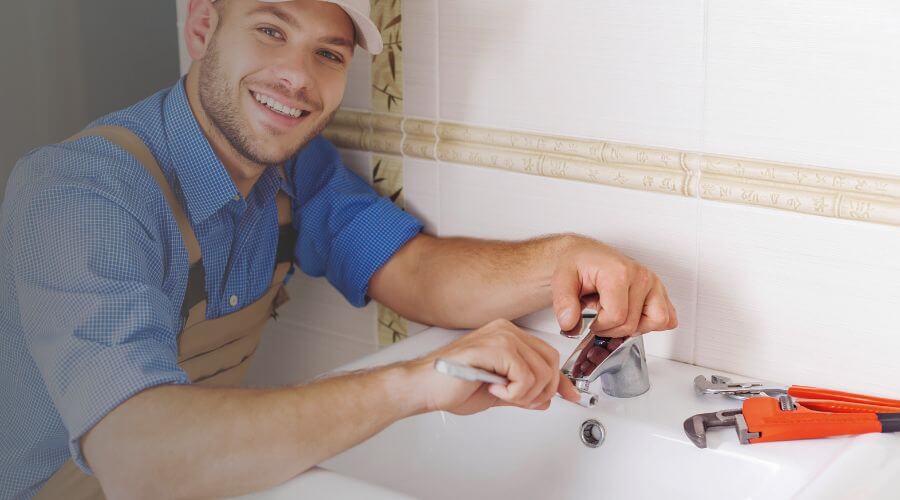 Professional same day plumber in Four States, WV